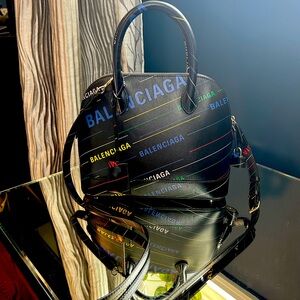 Bold Bright BALENCIAGA super functional bag w long strap and lock!